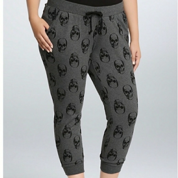 torrid Pants - Torrid Skull sweatpants Size 00